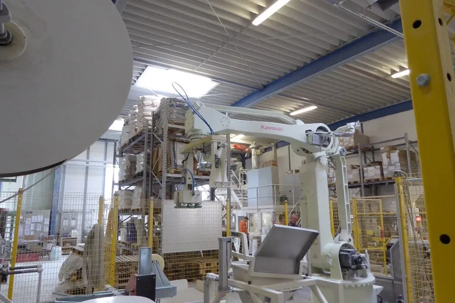 Packaging Bags of Dental Plaster in Dusty Environment Kawasaki Robotics ZX130S